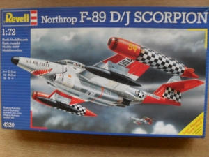 REVELL 1/72 4320 F-89 D/J SCORPION